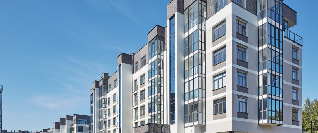 New,Modern,Block,Of,Flats,In,Green,Area.,Residential,Apartment